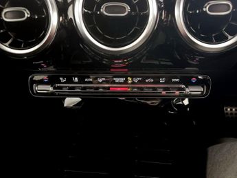 Mercedes-Benz A Class 1.5 A180d AMG Line 7G-DCT Euro 6 (s/s) 5dr