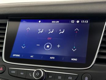 Vauxhall Grandland X 1.2 Turbo Sport Nav Auto Euro 6 (s/s) 5dr