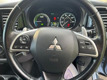 Mitsubishi Outlander 2.0h 12kWh GX4h CVT 4WD Euro 5 (s/s) 5dr