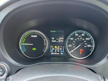 Mitsubishi Outlander 2.0h 12kWh GX4h CVT 4WD Euro 5 (s/s) 5dr