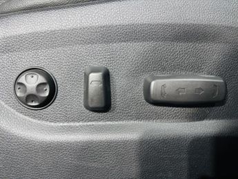 Hyundai Santa Fe 2.2 CRDi Premium SE Auto 4WD Euro 5 5dr (7 seat)