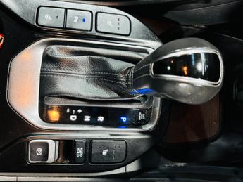 Hyundai Santa Fe 2.2 CRDi Premium SE Auto 4WD Euro 5 5dr (7 seat)