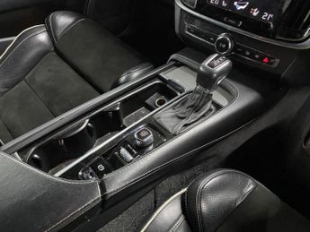 Volvo S90 2.0 D4 R-Design Auto Euro 6 (s/s) 4dr