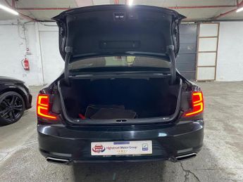 Volvo S90 2.0 D4 R-Design Auto Euro 6 (s/s) 4dr