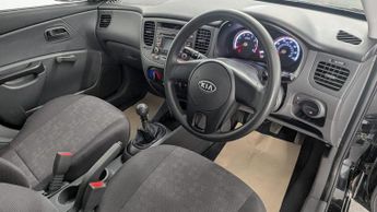 Kia Rio 1.4 1 5dr