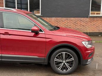 Volkswagen Tiguan 2.0 TDI SE Navigation SUV 5dr Diesel DSG 4Motion Euro 6 (s/s) (1
