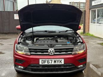 Volkswagen Tiguan 2.0 TDI SE Navigation SUV 5dr Diesel DSG 4Motion Euro 6 (s/s) (1