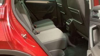 Volkswagen Tiguan 2.0 TDI SE Navigation DSG 4Motion Euro 6 (s/s) 5dr