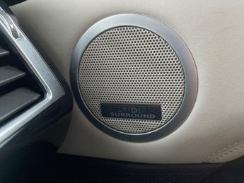 Land Rover Discovery 3.0 TD V6 HSE Luxury Auto 4WD Euro 6 (s/s) 5dr