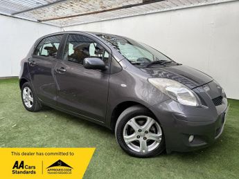 Toyota Yaris 1.33 Dual VVT-i TR Euro 4 (s/s) 5dr