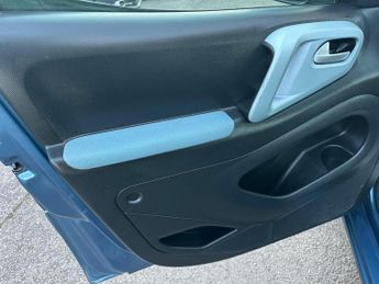 Citroen Berlingo 1.6 e-HDi Airdream VTR Multispace MPV EGS6 Euro 5 (s/s) 5dr