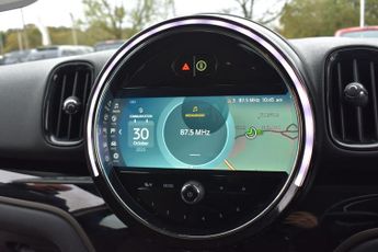 MINI Countryman 1.5 10kWh Cooper SE Classic Auto ALL4 Euro 6 (s/s) 5dr