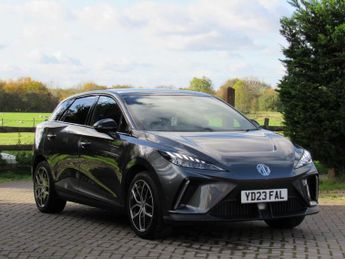 MG MG4 64kWh Trophy Long Range Auto 5dr