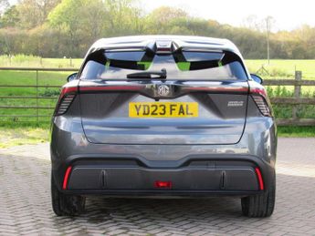 MG MG4 64kWh Trophy Long Range Auto 5dr