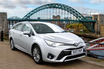 Toyota Avensis 1.6 D-4D Business Edition Touring Sports Euro 6 (s/s) 5dr
