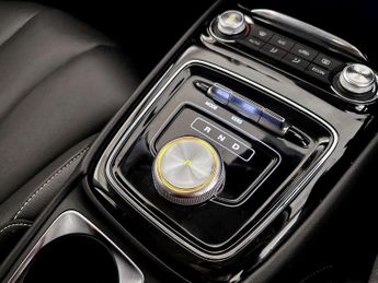 MG MG5 61.1kWh Exclusive Long Range Auto 5dr