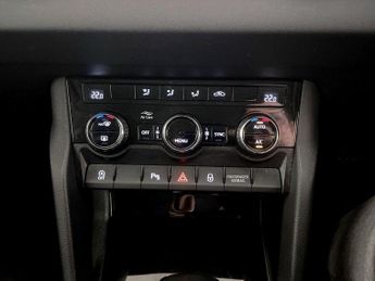 Skoda Karoq 1.5 TSI ACT SE Technology DSG Euro 6 (s/s) 5dr