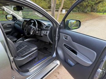 Mitsubishi L200 2.4 DI-D DC Barbarian Auto 4WD Euro 6 4dr