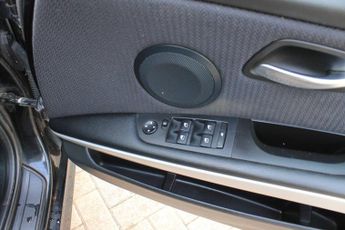 BMW 3 Series 2.0 318i SE Euro 5 4dr