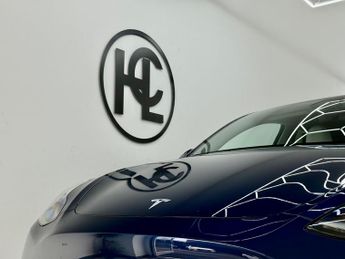 Tesla Model Y Long Range Auto RWD 5dr