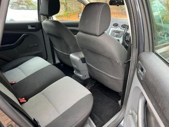 Ford Focus 1.6 Zetec 5dr