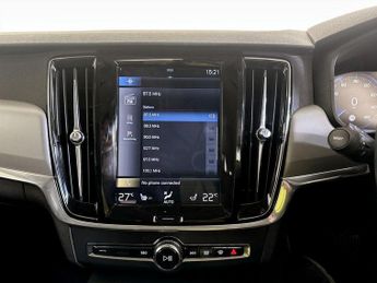 Volvo V90 2.0 B4 MHEV Momentum Auto Euro 6 (s/s) 5dr