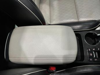 Kia Sportage 1.6 T-GDi GT-Line S SUV 5dr Petrol DCT AWD Euro 6 (174 bhp)