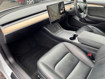 Tesla Model 3 (Dual Motor) Long Range Auto 4WDE 4dr