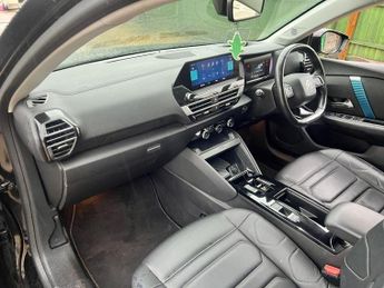 Citroen e-C4 50kWh Shine Plus Auto 5dr (7.4kW Charger)