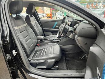 Citroen e-C4 50kWh Shine Plus Auto 5dr (7.4kW Charger)