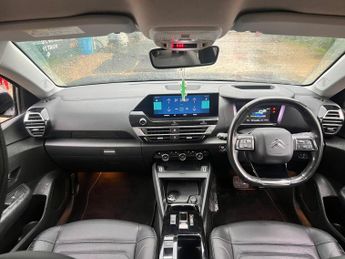 Citroen e-C4 50kWh Shine Plus Auto 5dr (7.4kW Charger)