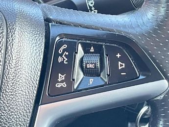 Vauxhall Insignia 2.0 CDTi SRi Nav Auto Euro 5 5dr