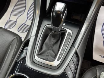 Ford Mondeo 2.0 TDCi Titanium Powershift Euro 6 (s/s) 5dr