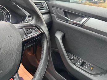 Skoda Superb 1.4 TSI ACT SE L Executive Euro 6 (s/s) 5dr