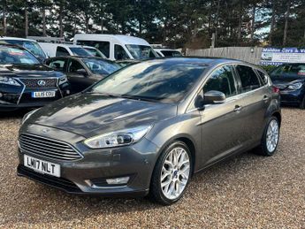 Ford Focus 1.0T EcoBoost Titanium X Euro 6 (s/s) 5dr