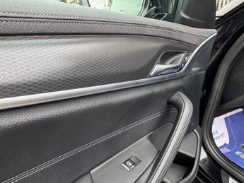 BMW 5 Series 2.0 520d MHT M Sport Steptronic Euro 6 (s/s) 4dr