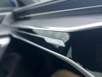 Audi A6 Saloon 2.0 TDI 40 S line S Tronic Euro 6 (s/s) 4dr