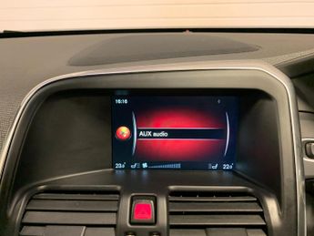 Volvo XC60 2.4 D4 R-Design Lux Nav Auto AWD Euro 6 (s/s) 5dr