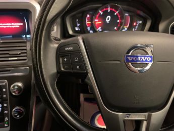 Volvo XC60 2.4 D4 R-Design Lux Nav Auto AWD Euro 6 (s/s) 5dr