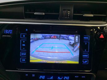 Toyota Auris 1.8 VVT-h Excel Touring Sports CVT Euro 6 (s/s) 5dr