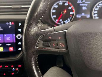 SEAT Ibiza 1.0 TSI XCELLENCE Euro 6 (s/s) 5dr