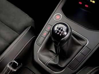 SEAT Ibiza 1.0 TSI XCELLENCE Euro 6 (s/s) 5dr