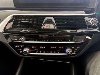 BMW 5 Series 2.0 530e 12kWh SE Touring Steptronic Euro 6 (s/s) 5dr