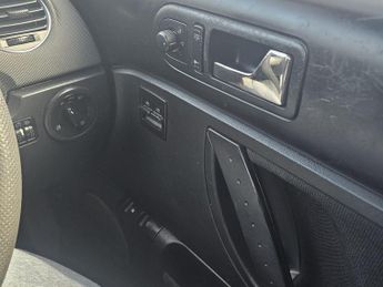 Volkswagen Beetle 1.6 Luna Euro 4 3dr