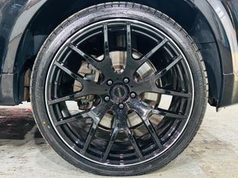 Land Rover Range Rover Sport 3.6 TD V8 Autobiography Sport CommandShift 4WD Euro 4 5dr