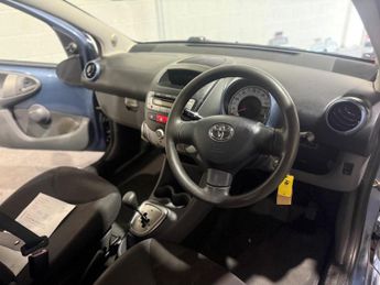 Toyota AYGO 1.0 VVT-i Blue MultiMode Euro 4 5dr