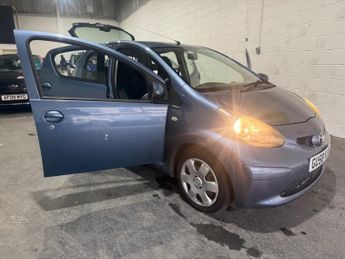 Toyota AYGO 1.0 VVT-i Blue MultiMode Euro 4 5dr