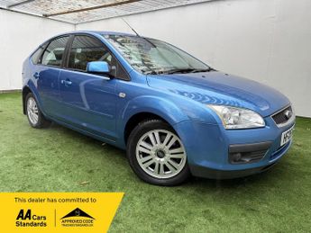 Ford Focus 2.0 Ghia 5dr