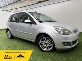 Ford Fiesta 1.4 Ghia 5dr
