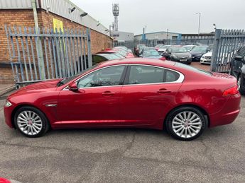 Jaguar XF 2.2d Luxury Auto Euro 5 (s/s) 4dr